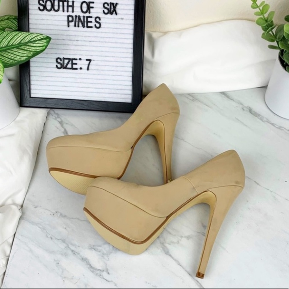 Anne Michelle tan pumps - Picture 4 of 6